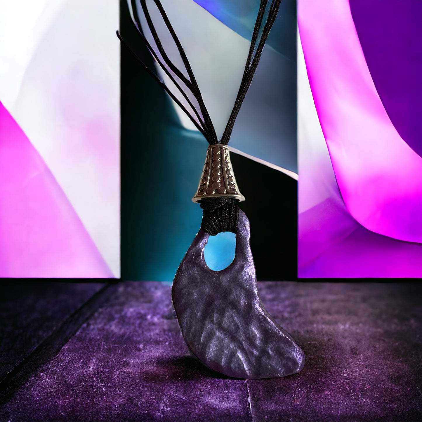 Purple pendant with earrings