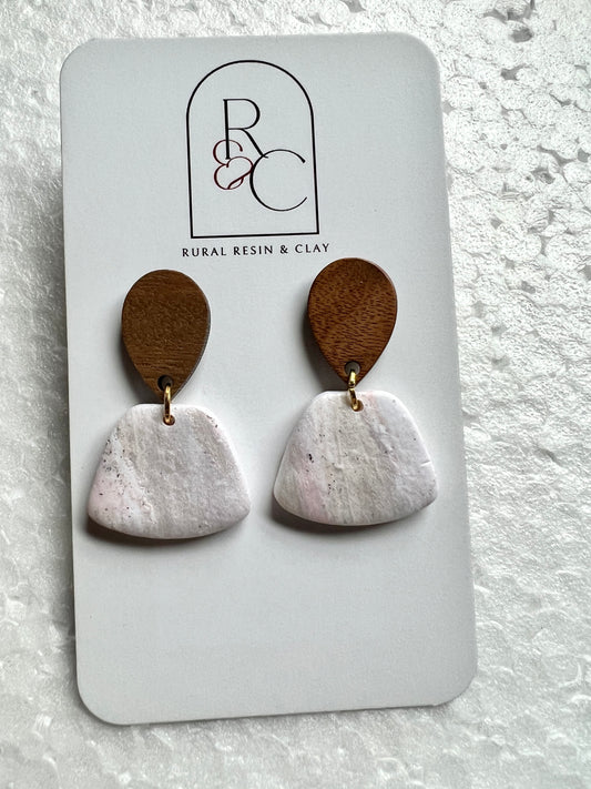 Pearl shimmer stunners