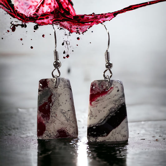 Garnet & grey