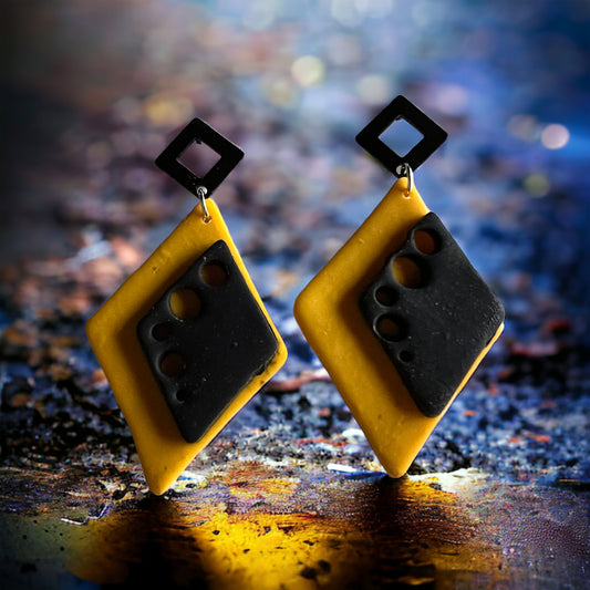 Yellow diamonds with black punch out